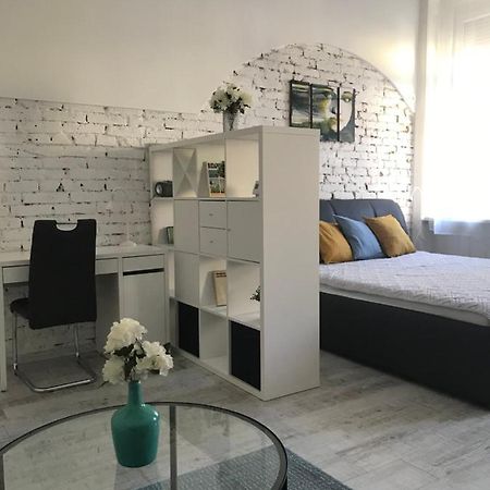 Westend Budapest Bagian luar foto