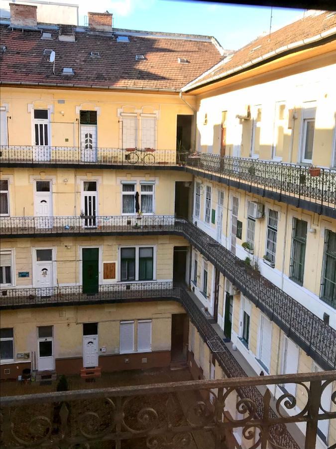 Westend Budapest Bagian luar foto